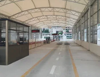 机动车检测设备与检测工位